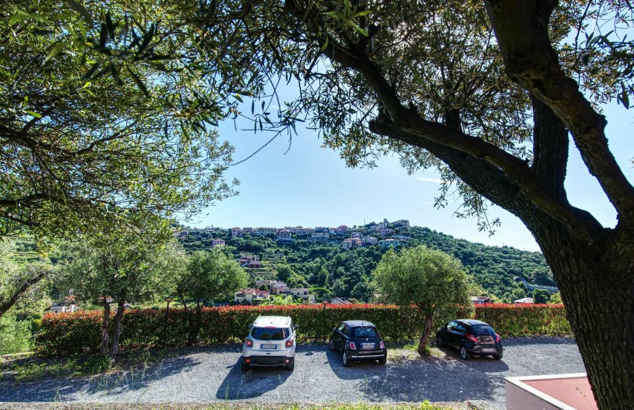 Villa Zafferano Suites チェッレ・リーグレ エクステリア 写真